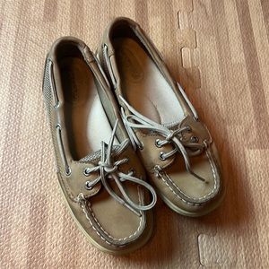 Sperry Women’s Top Sider Laguna 2 Eye 9773581 Tan Round Toe Boat Shoe Size 6